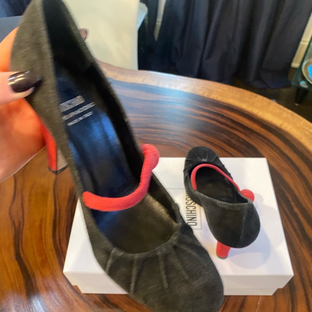 MOSCHINO Cheap & Chic 2000 Collection Heels - Picture 6 of 10
